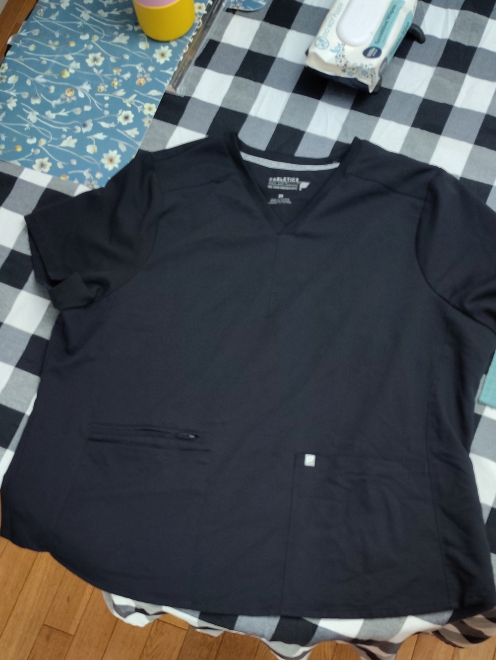 Fabletics Mode Scrub Top 2X Womens